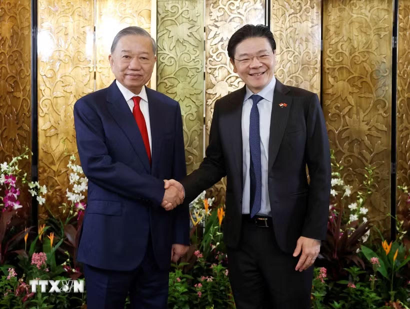 Tổng Bí thư, Chủ tịch nước Tô Lâm hội đàm với Thủ tướng Singapore Lawrence Wong. (Ảnh: Thống Nhất/TTXVN)