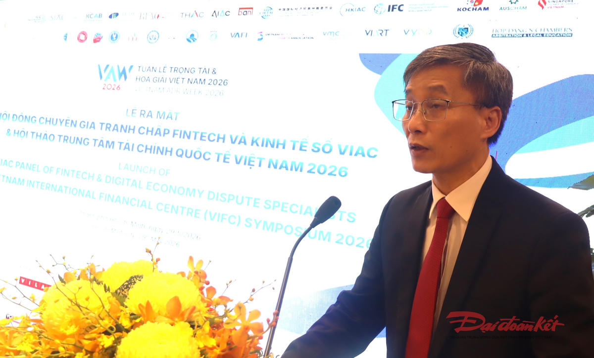 Ông Nguyễn Khánh Ngọc, Chủ tịch Hội Luật gia Việt Nam phát biểu. Ảnh: T.Luân.