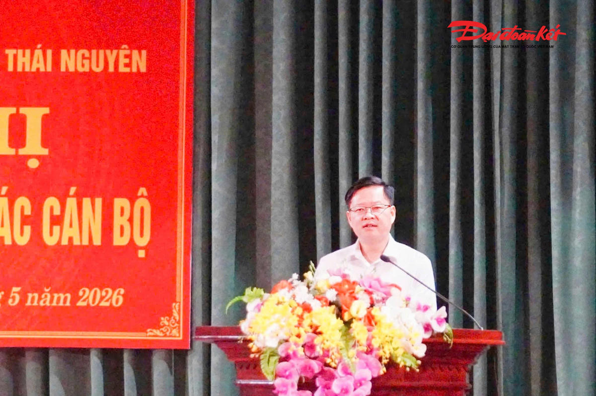 Ông Đinh Quang Tuyên - Phó Bí thư Tỉnh ủy, Chủ tịch Ủy ban MTTQ Việt Nam tỉnh Thái Nguyên phát biểu tại hội nghị.