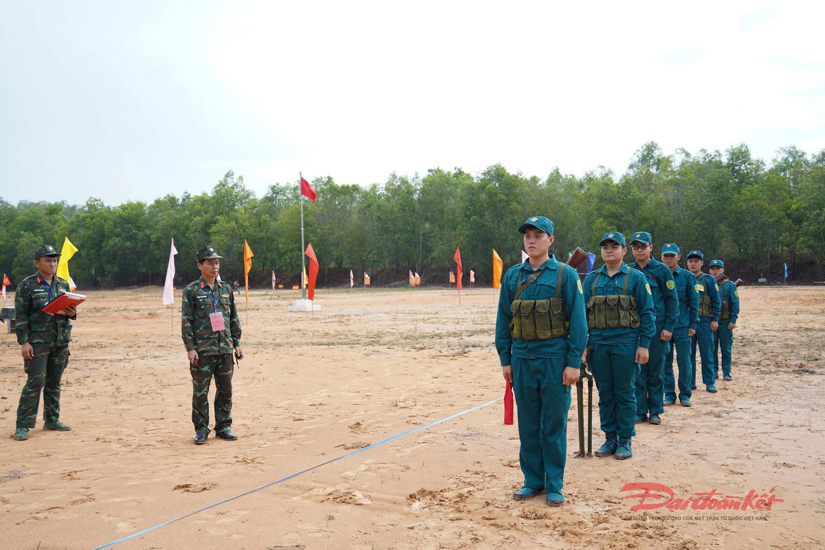 Rèn luyện bản lĩnh, nâng cao sức mạnh dân quân tự vệ TP Hồ Chí Minh