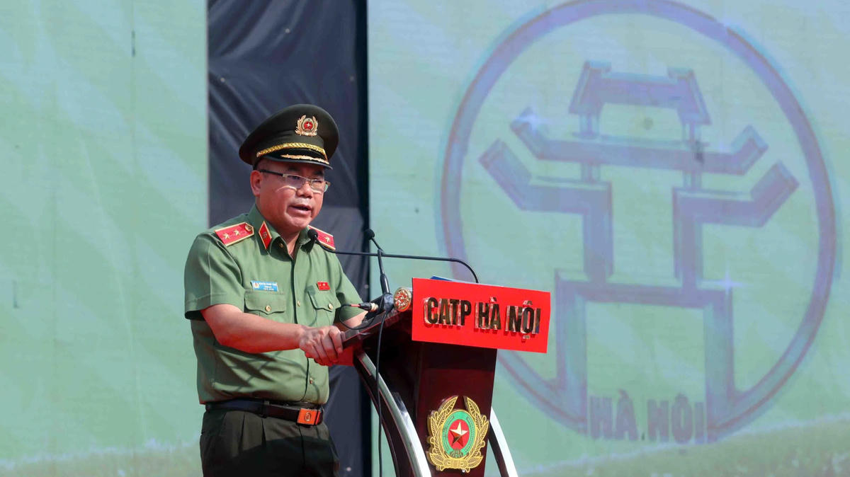 Trung tướng Nguyễn Thanh Tùng, Giám đốc Công an TP Hà Nội phát biểu tại buổi lễ.