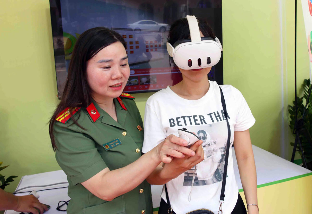 Lan tỏa hình ảnh đẹp người chiến sĩ công an qua cuộc thi sáng tạo video clip “Tổ quốc bình yên”