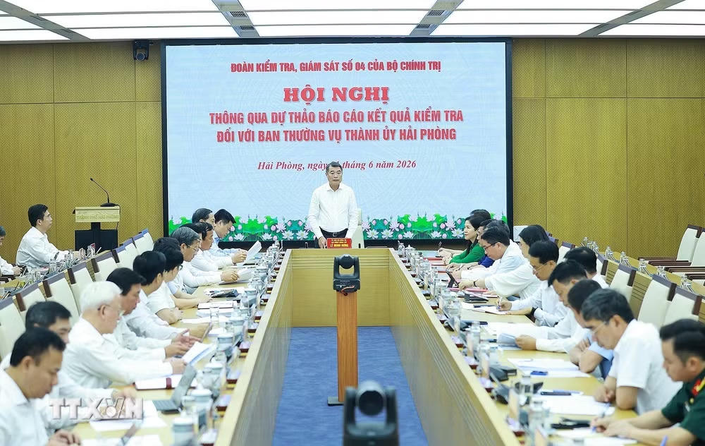 ttxvn-hoi-nghi-thong-qua-du-thao-bao-cao-ket-qua-kiem-tra-doi-voi-ban-thuong-vu-thanh-uy-hai-phong-8798417-1.jpg