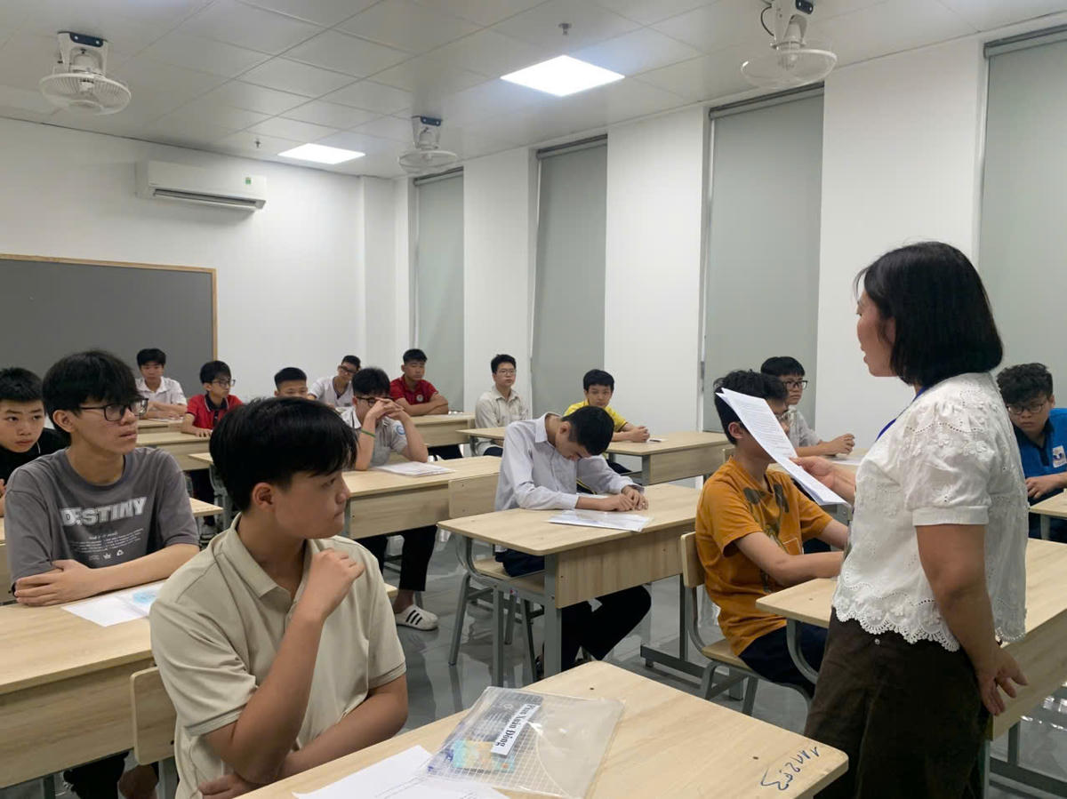 Cân nhắc tuyển sinh lớp 10 bằng học bạ
