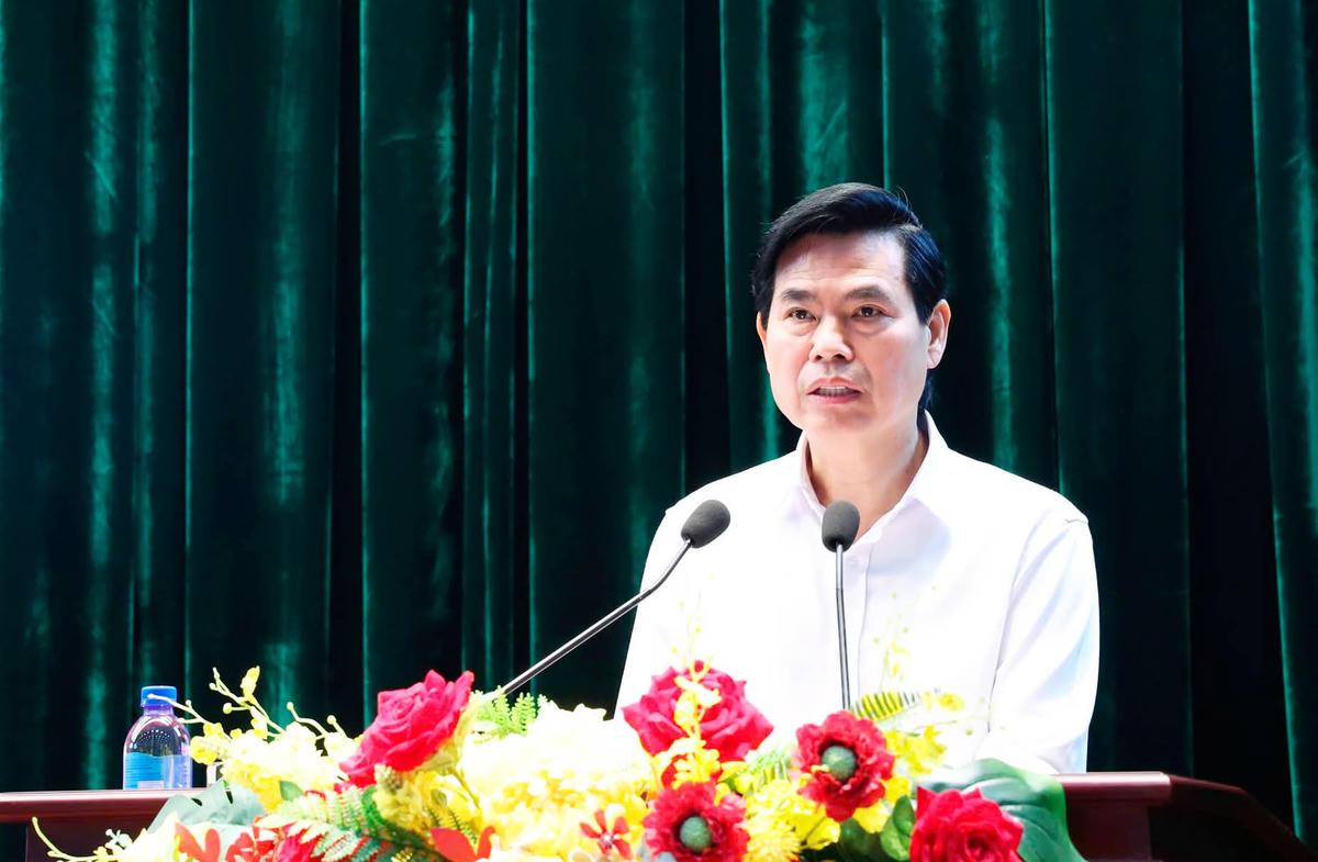 Bí thư Tỉnh ủy Lạng Sơn Hoàng Quốc Khánh phát biểu tại hội nghị