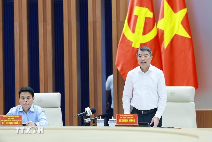 Thủ tướng Lê Minh Hưng làm việc với lãnh đạo Thành phố Hải Phòng và các tỉnh Quảng Ninh; Bắc Ninh; Ninh Bình; Hưng Yên về nhà ở xã hội, nhà ở cho thuê. (Ảnh: Dương Giang/TTXVN)