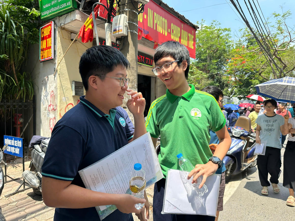 Hơn 16.000 lượt thí sinh Hà Nội hoàn thành kỳ thi vào lớp 10 chuyên