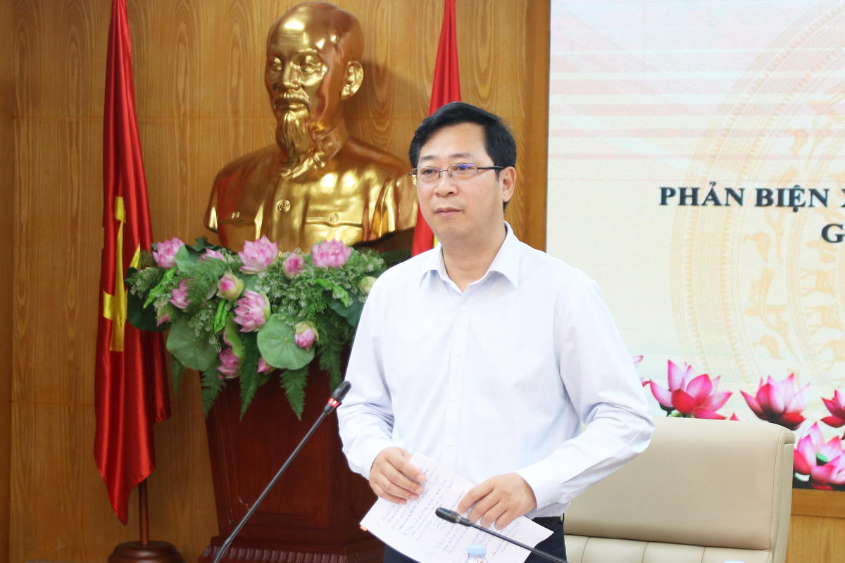 Phó Chủ tịch Cao Xuân Thạo phát biểu tại Hội nghị.