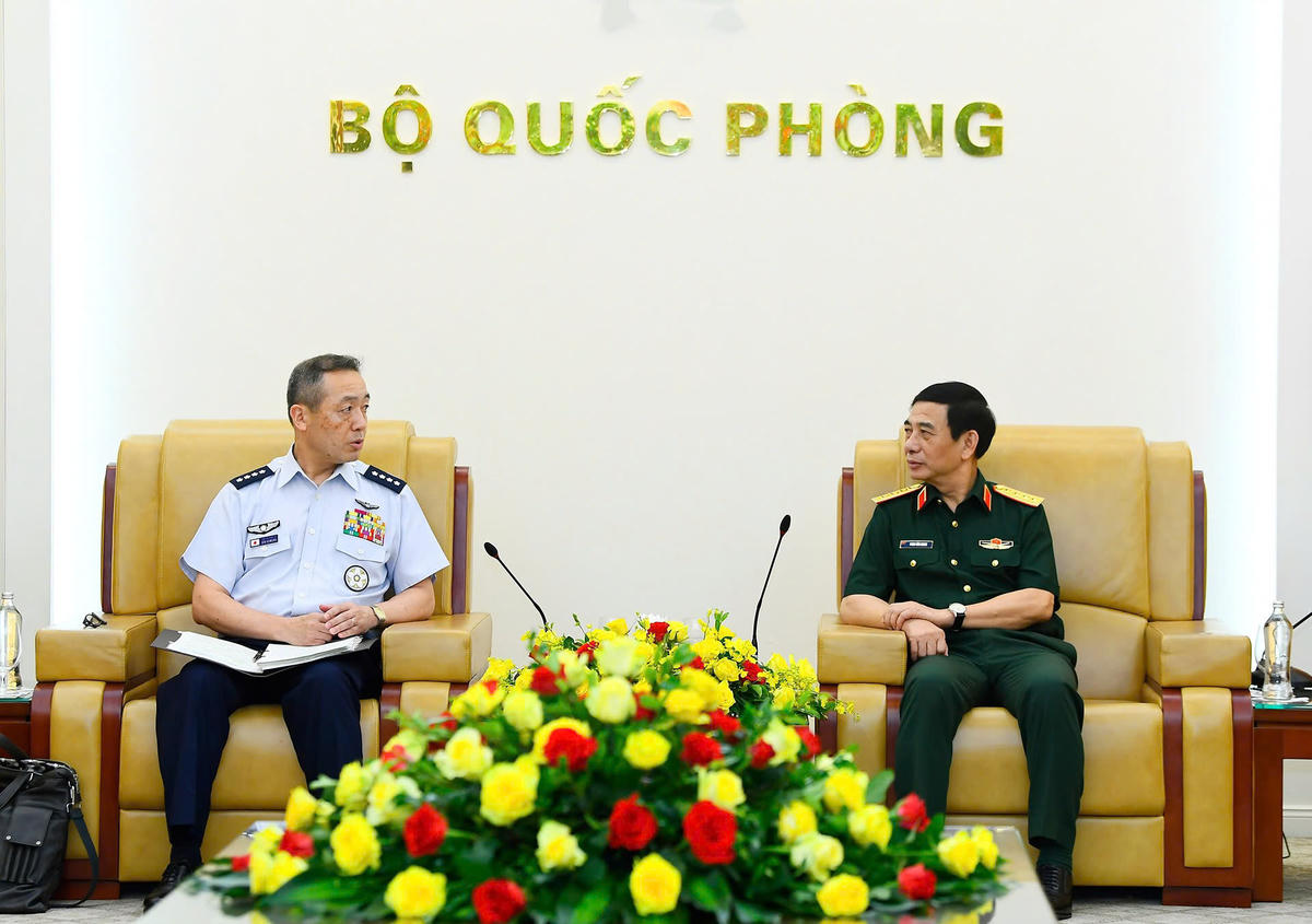 Đại tướng Phan Văn Giang đánh giá cao sự hợp tác, hỗ trợ của Nhật Bản trong các lĩnh vực như đào tạo, công nghiệp quốc phòng, chuyển giao công nghệ, khắc phục hậu quả chiến tranh - Ảnh: Nguyễn Hoàng