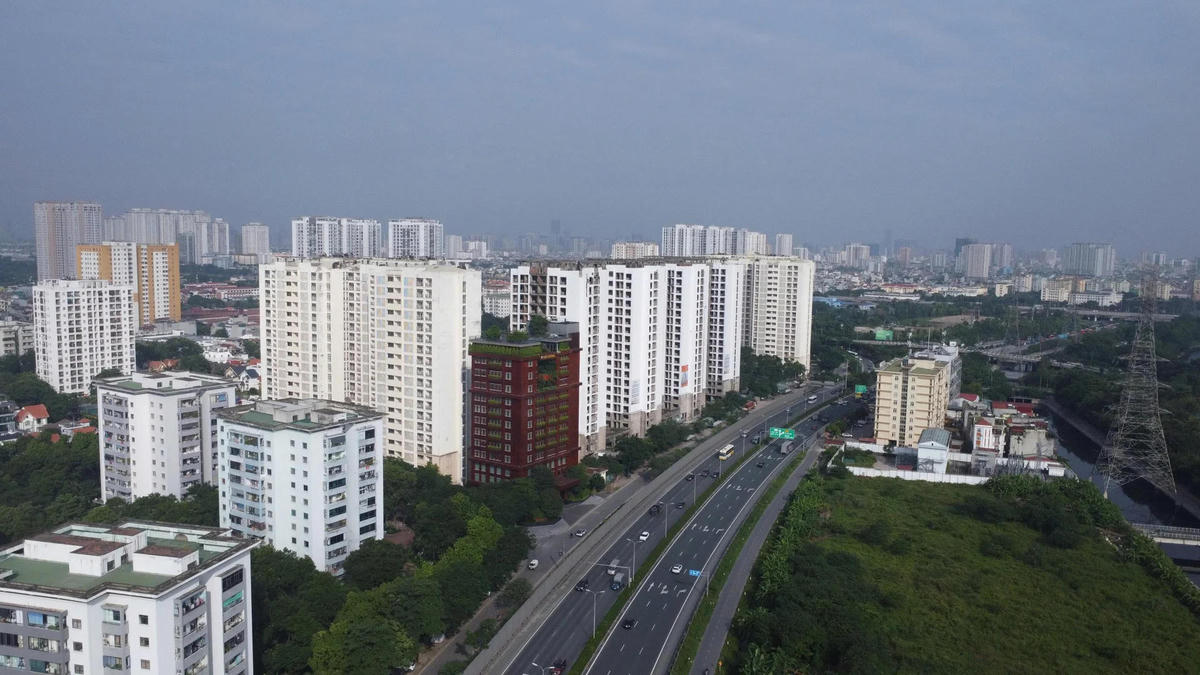 Các toà nhà nhà cho thuê được đầu tư từ vốn ngân sách tại&nbsp;khu Pháp Vân - Tứ Hiệp, Hà Nội. Ảnh: Thành An
