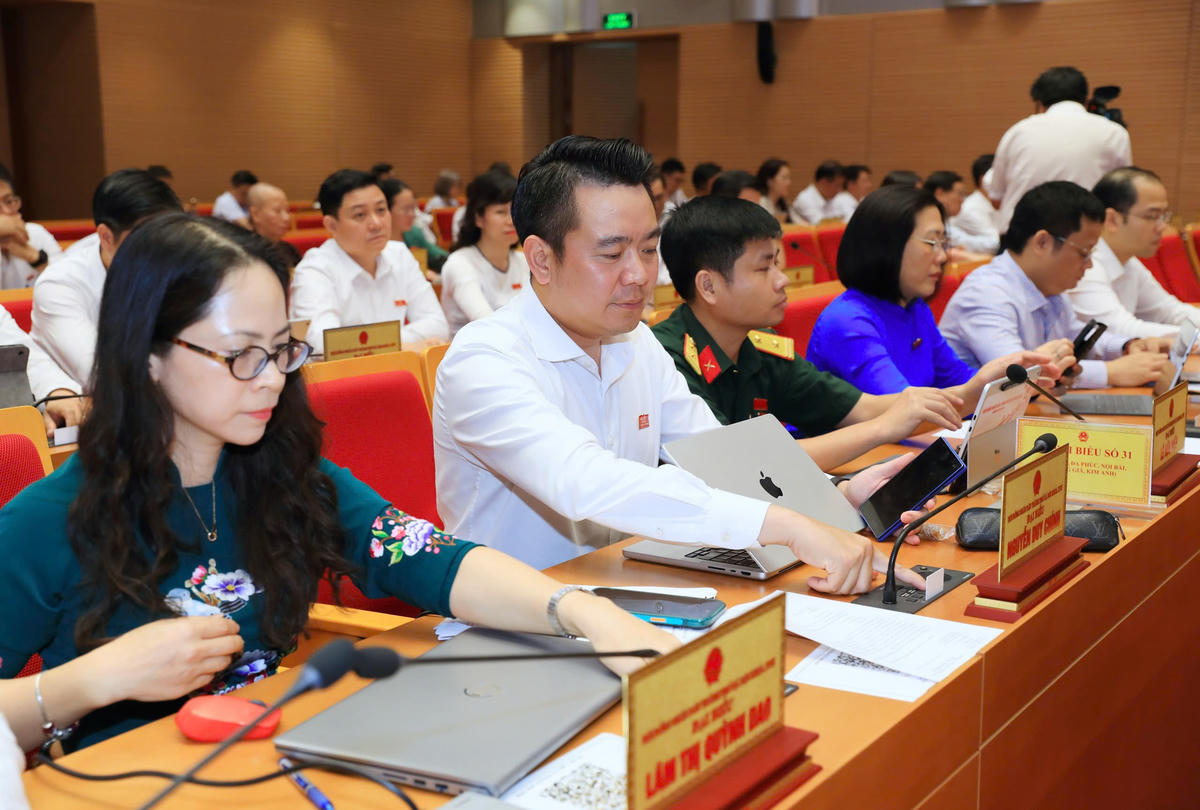 Bí thư chi bộ, trưởng thôn, tổ trưởng tổ dân phố tại Hà Nội được hưởng mức phụ cấp bằng 2,8 lần mức lương cơ sở