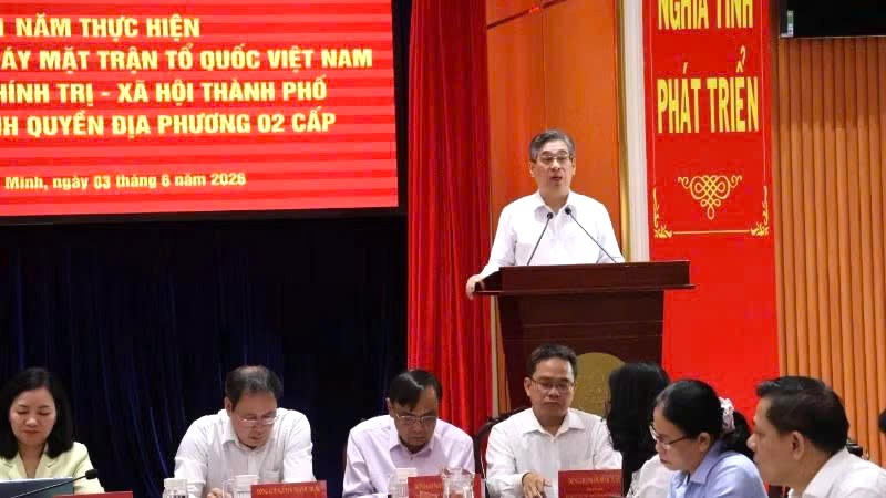 Ông Nguyễn Phước Lộc - Ủy viên Trung ương Đảng, Phó Bí thư Thành ủy, Chủ tịch Ủy ban MTTQ Việt Nam TP Hồ Chí Minh&nbsp;phát biểu tại hội nghị. Ảnh: VL.