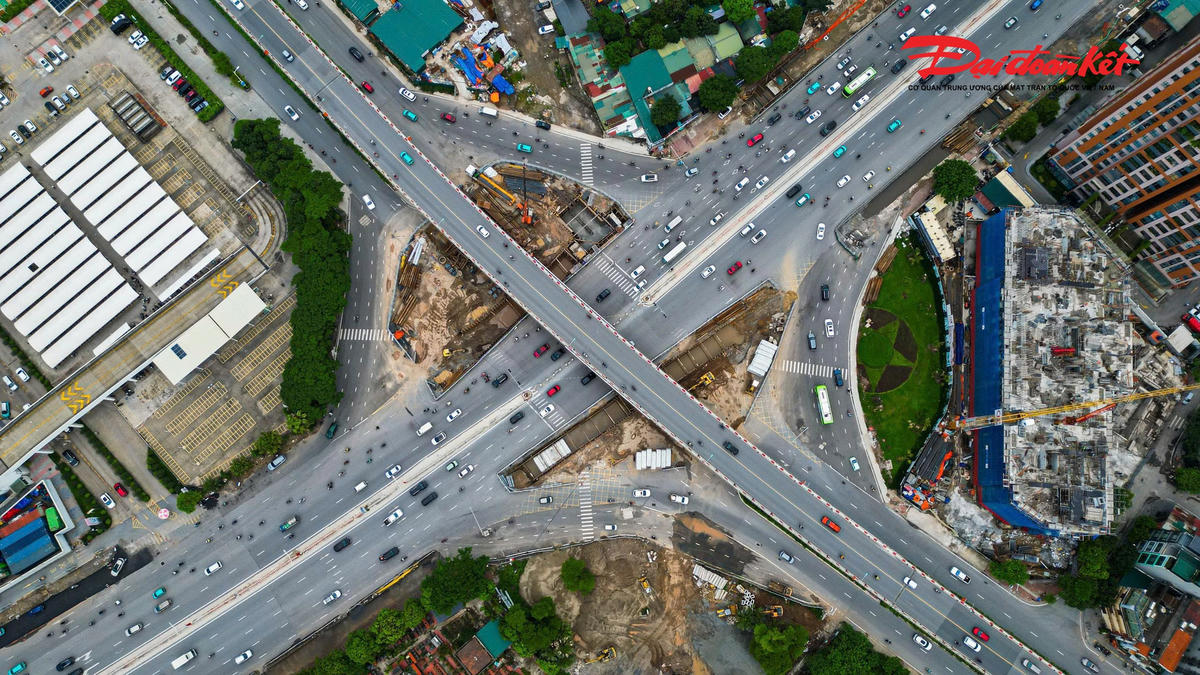 Sau 8 tháng thi công, hầm chui 750 tỷ đồng tại cửa ngõ phía Đông Hà Nội thi công thế nào?