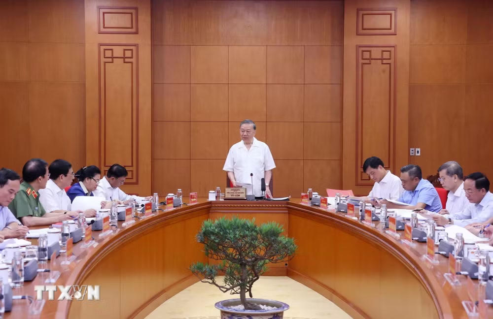 ttxvn-tong-bi-thu-chu-tich-nuoc-to-lam-chu-tri-cuoc-lam-viec-ve-de-an-xay-dung-xa-hoi-trat-tu-ky-cuong-an-toan-lanh-manh-van-minh-hai-hoa-1.jpg