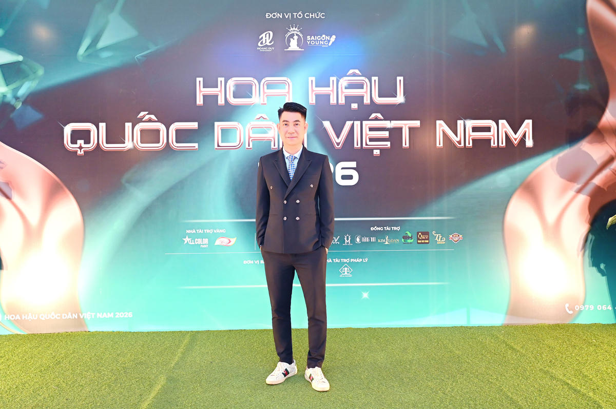 Tổng đạo diễn Trung Hoàng. Ảnh: BTC.