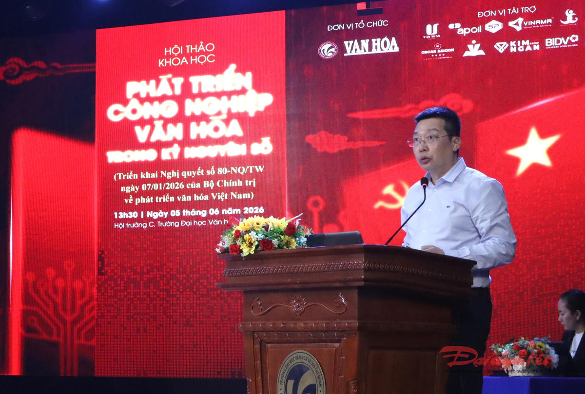 TS Nguyễn Anh Vũ, Tổng Biên tập Báo Văn hóa phát biểu đề dẫn hội thảo khoa học. Ảnh: T.Luân.