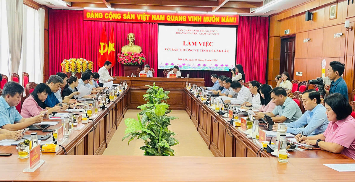 Toàn cảnh hội nghị. Ảnh: CL.