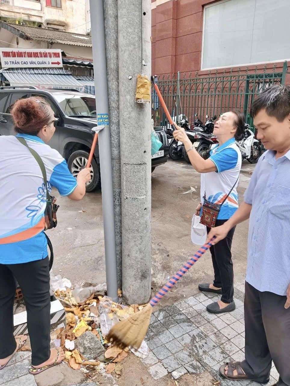 TP Hồ Chí Minh đồng loạt phát động phong trào thi đua ‘Toàn dân chung tay bảo vệ môi trường, vì một Việt Nam xanh - sạch - đẹp’