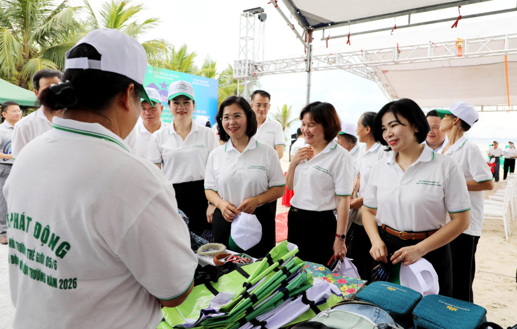Quảng Ninh: Đồng loạt phát động hưởng ứng phong trào chung tay bảo vệ môi trường
