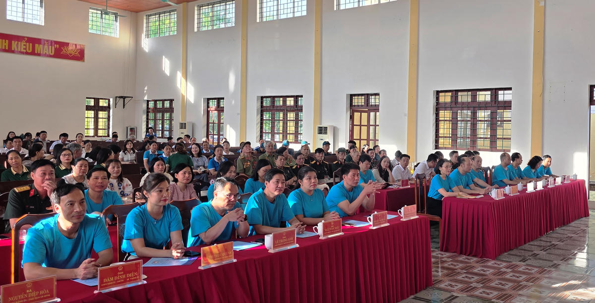 Các đại biểu tham dự sự kiện. Ảnh: Nguyễn Chung.