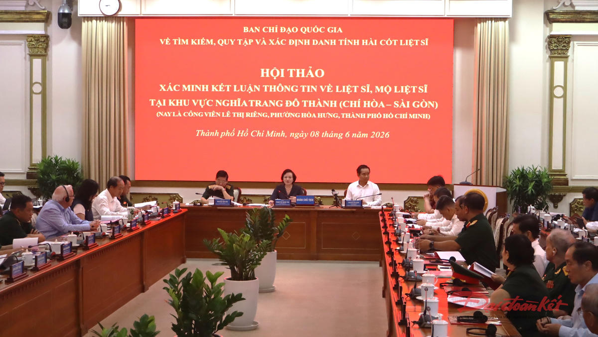 Quang cảnh hội thảo. Ảnh: T.Luân.