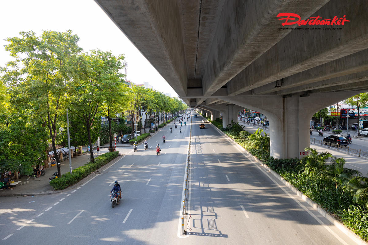 Toàn bộ công trình sử dụng 2.286 gối cầu các loại, chủ yếu là gối cao su bản thép đặt dưới hệ thống dầm Super T. Trong quá trình kiểm tra định kỳ, Công ty CP Công trình giao thông 2 Hà Nội (đơn vị quản lý)  đã phát hiện tình trạng xô lệch gối cầu tại các trụ P32, P44, P49 và P53.