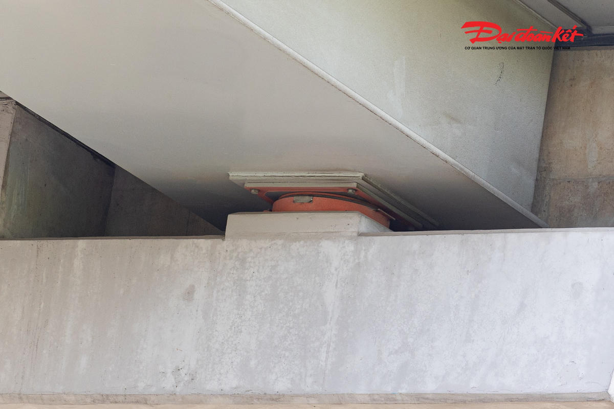 Phát hiện một số gối cầu xô lệch trên tuyến Vành đai 3 trên cao