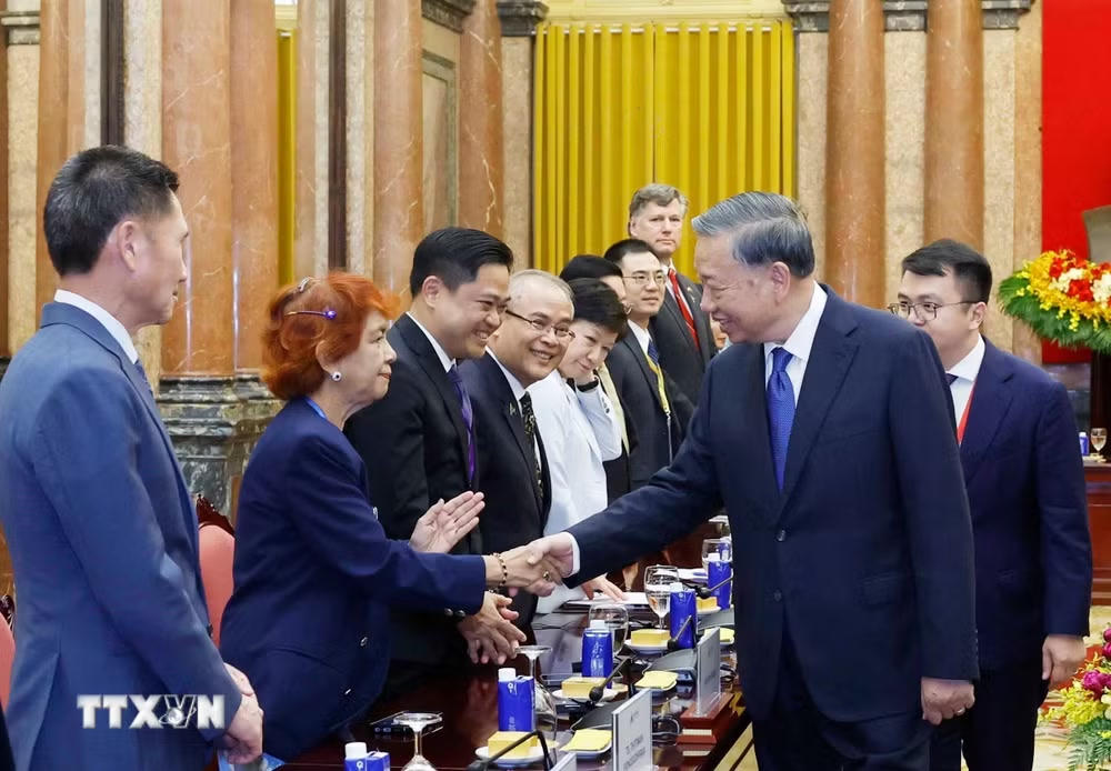 ttxvn-tong-bi-thu-chu-tich-nuoc-tiep-cac-dai-bieu-du-dien-dan-tuong-lai-asean-2026-8815957-7.jpg
