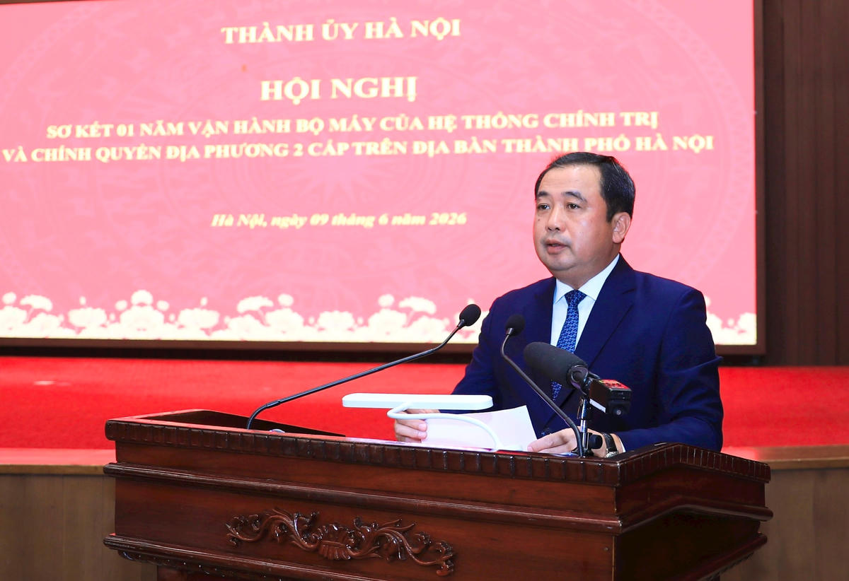 Bí thư Thành ủy Hà Nội Trần Đức Thắng phát biểu kết luận hội nghị. Ảnh: QT