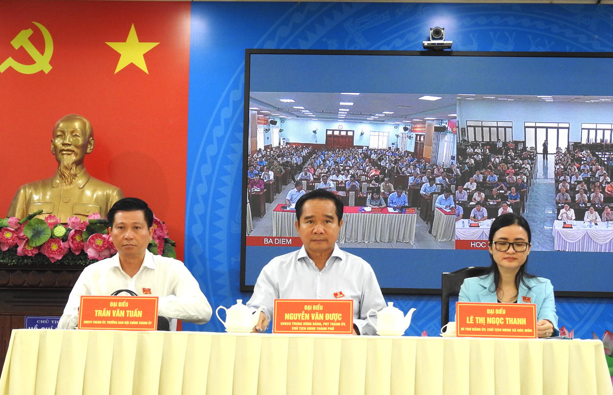 Tổ đại biểu HĐND TP Hồ Chí Minh tham gia tiếp xúc cử tri trực tiếp ở xã Xuân Thới Sơn và trực tuyến ở 2 xã Bà Điểm, Hóc Môn.