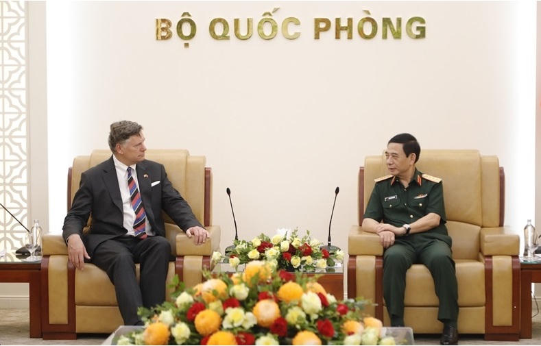Đại tướng Phan Văn Giang tiếp Phó ngoại trưởng Hoa Kỳ Christopher Landau