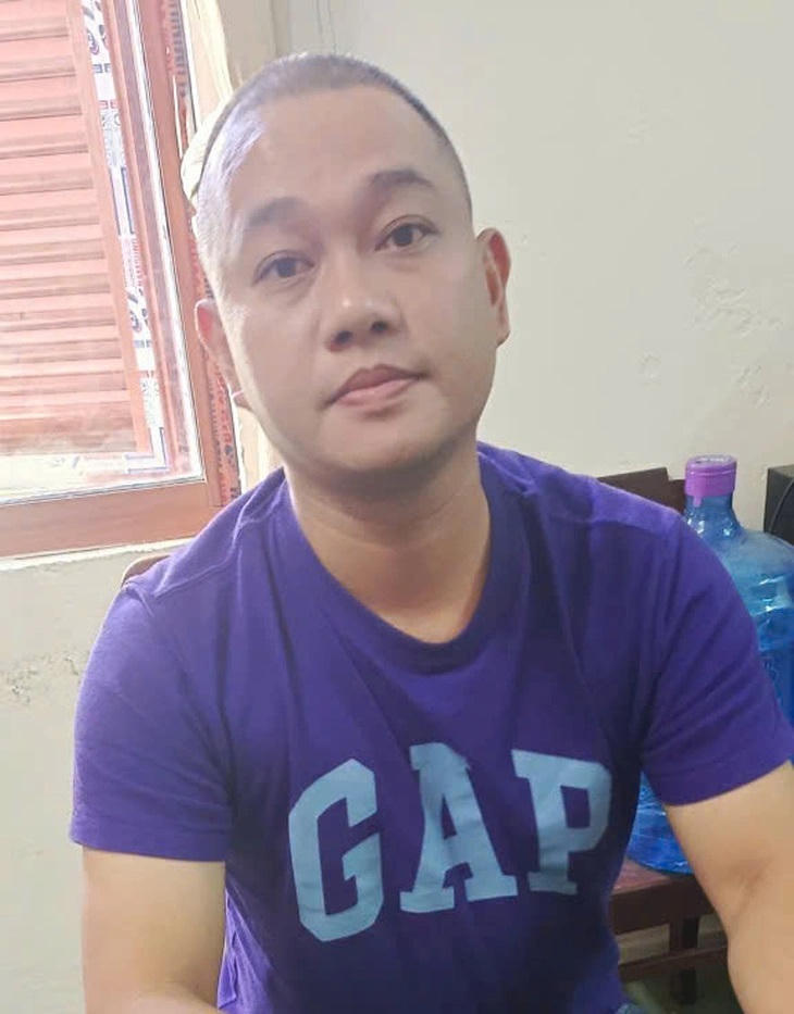 Đối tượng Trần Ngọc Hoàng được xác định là cầm đầu đường dây đánh bạc qua mạng bằng hình thức cá độ bóng đá có giao dịch hơn 600 tỷ đồng. Ảnh: Tiền Quân.