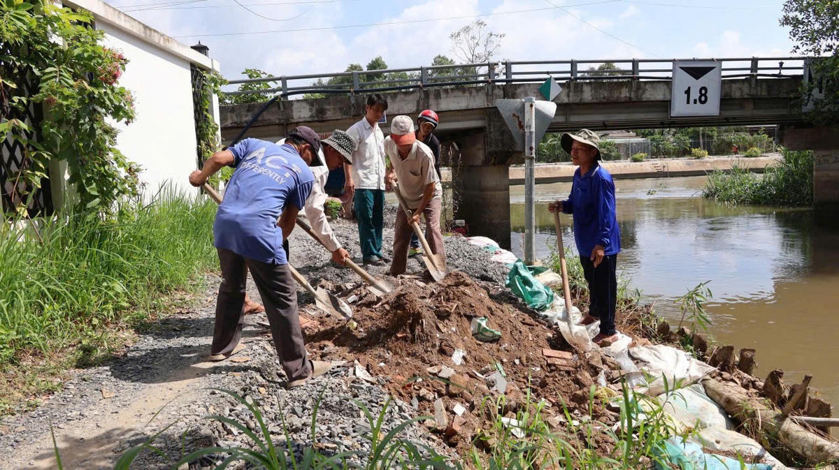 Hội cựu chiến binh triển khai&nbsp;phần việc bảo vệ môi trường và cải thiện cảnh quan trên địa bàn tỉnh Đồng Tháp. Ảnh Trung Ngãi