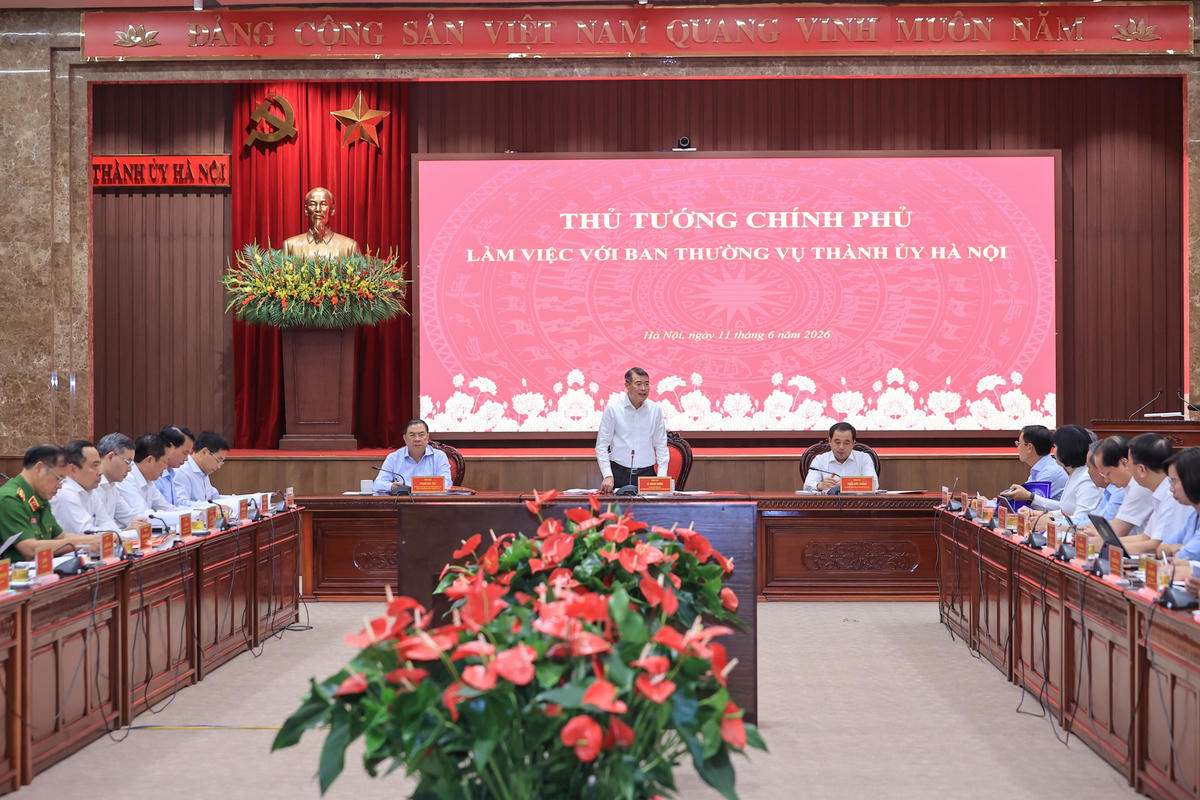 Thủ tướng Chính phủ&nbsp;Lê Minh Hưng làm việc với Ban Thường vụ Thành ủy Hà Nội - Ảnh: Nhật Bắc.