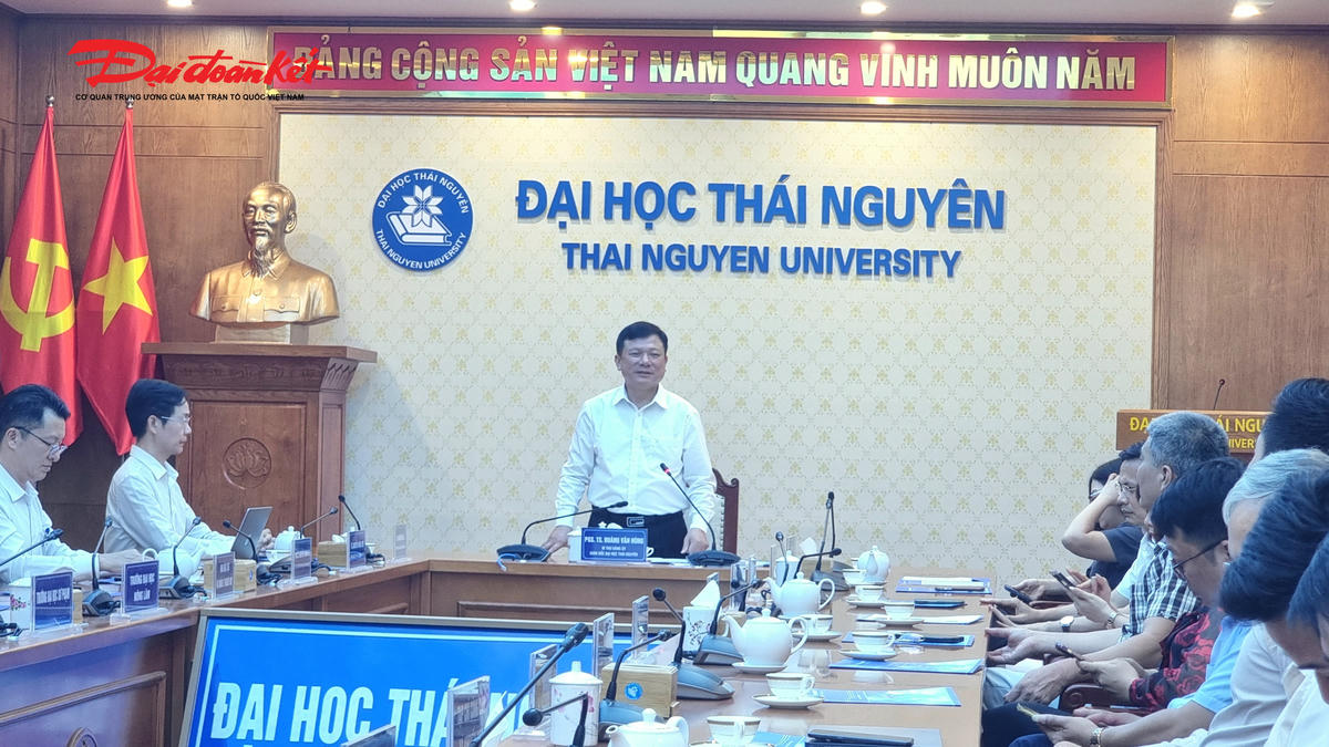 PGS. TS. Hoàng Văn Hùng - Giám đốc Đại học Thái Nguyên