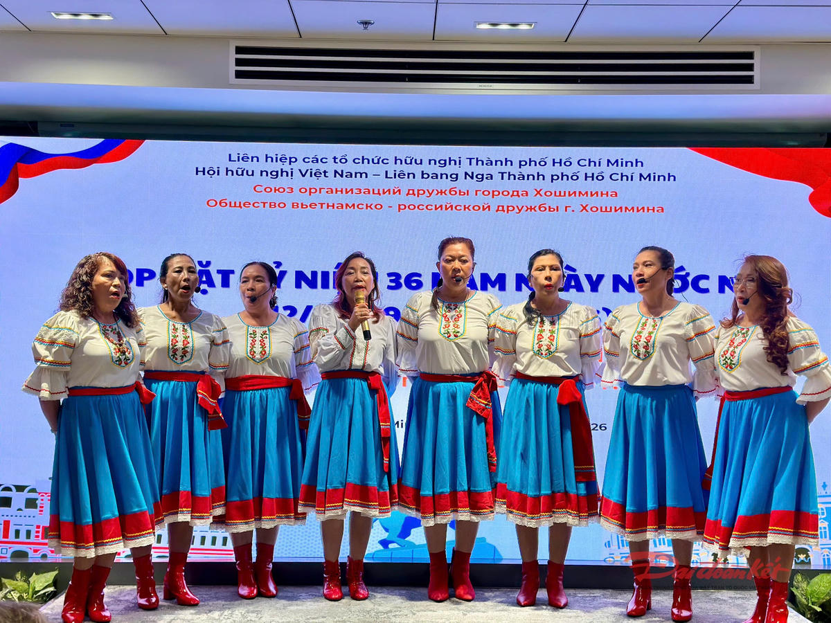 TP Hồ Chí Minh họp mặt kỷ niệm 36 năm 'Ngày nước Nga'