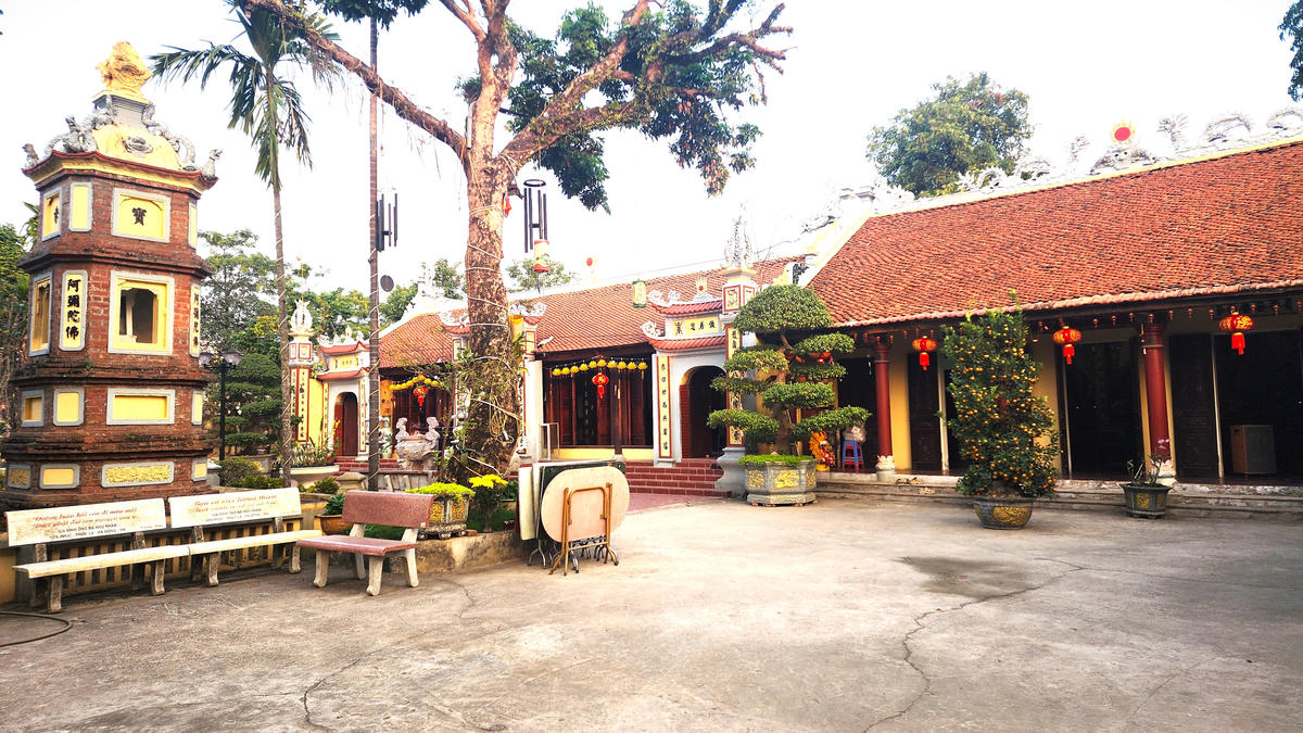 Không có chuyện camera và hòm công đức bị đưa ra khỏi chùa Bảo Tháp. Ảnh: K.H.