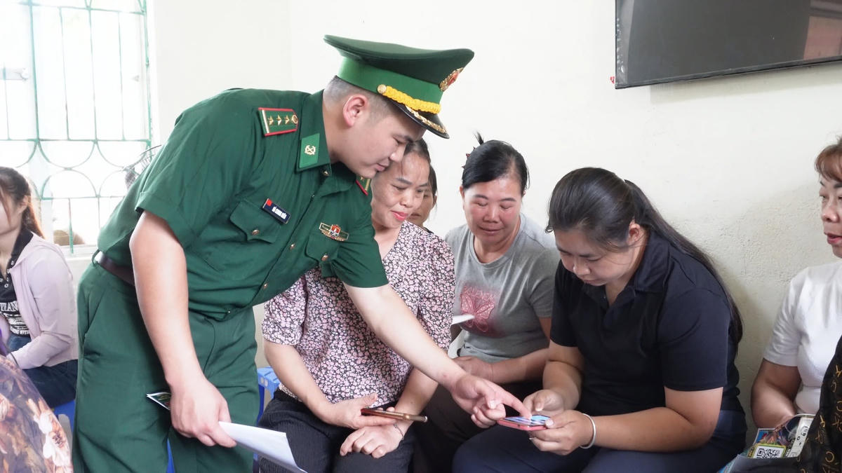 Mô hình “Chuyển đổi số trong tuyên truyền, phổ biến, giáo dục pháp luật cho Nhân dân khu vực biên giới” là cách làm sáng tạo, phù hợp với xu thế chuyển đổi số hiện nay, góp phần đổi mới nội dung, hình thức tuyên truyền pháp luật theo hướng trực quan, sinh động, dễ tiếp cận. 