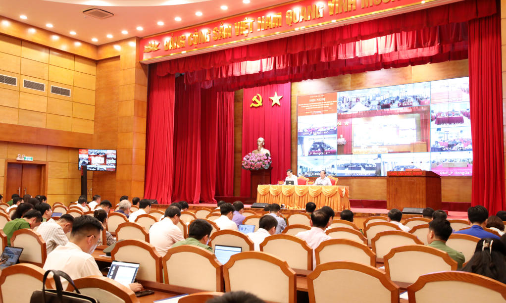 Quang cảnh hội nghị. Ảnh: QMG
