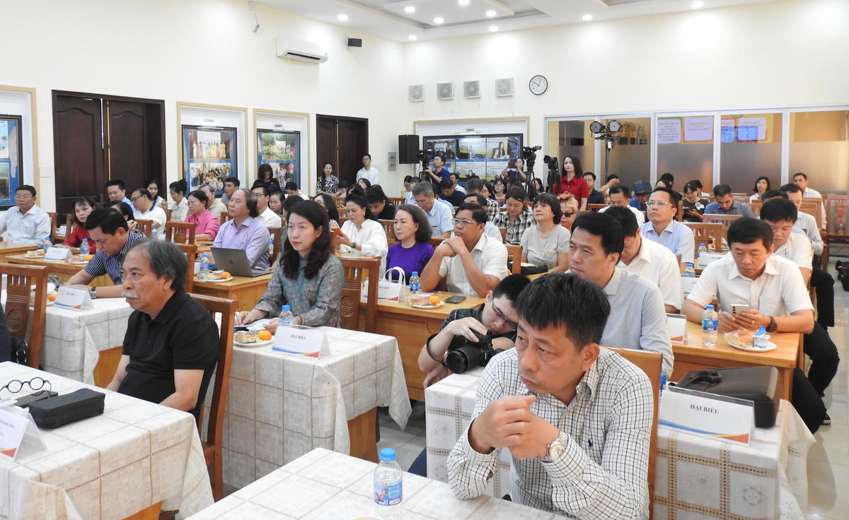 Các đại biểu tham dự buổi lễ phát động. Ảnh: Đ.Xá.
