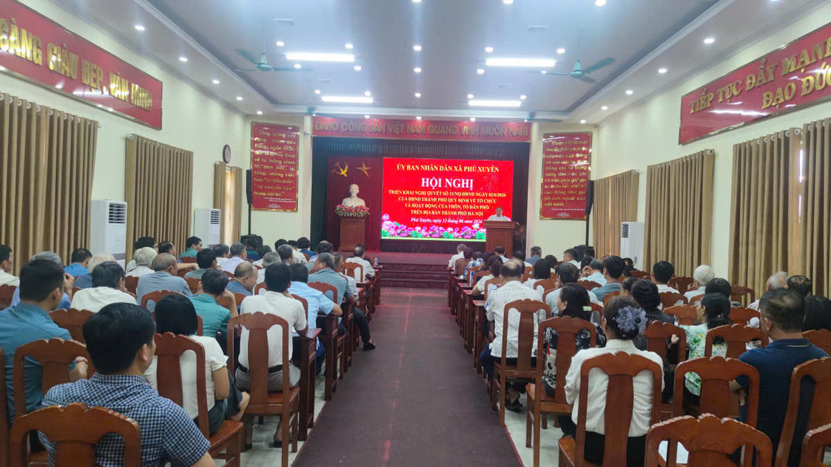 Để thống nhất tên gọi tổ, dân phố sau sắp xếp UBND xã Phú Xuyên đã tổ chức nhiều cuộc họp lấy ý kiến người dân. Ảnh: Thu Hằng.