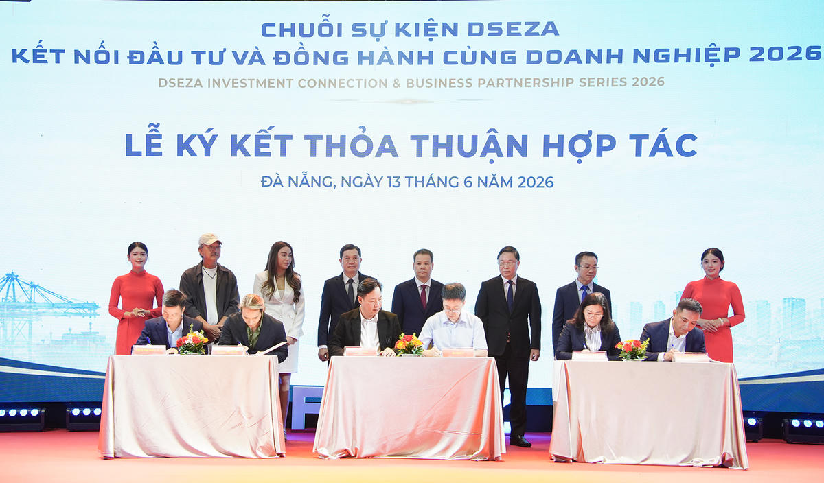 Đà Nẵng: Trao chấp thuận chủ trương, giấy chứng nhận đầu tư 3 khu thương mại tự do
