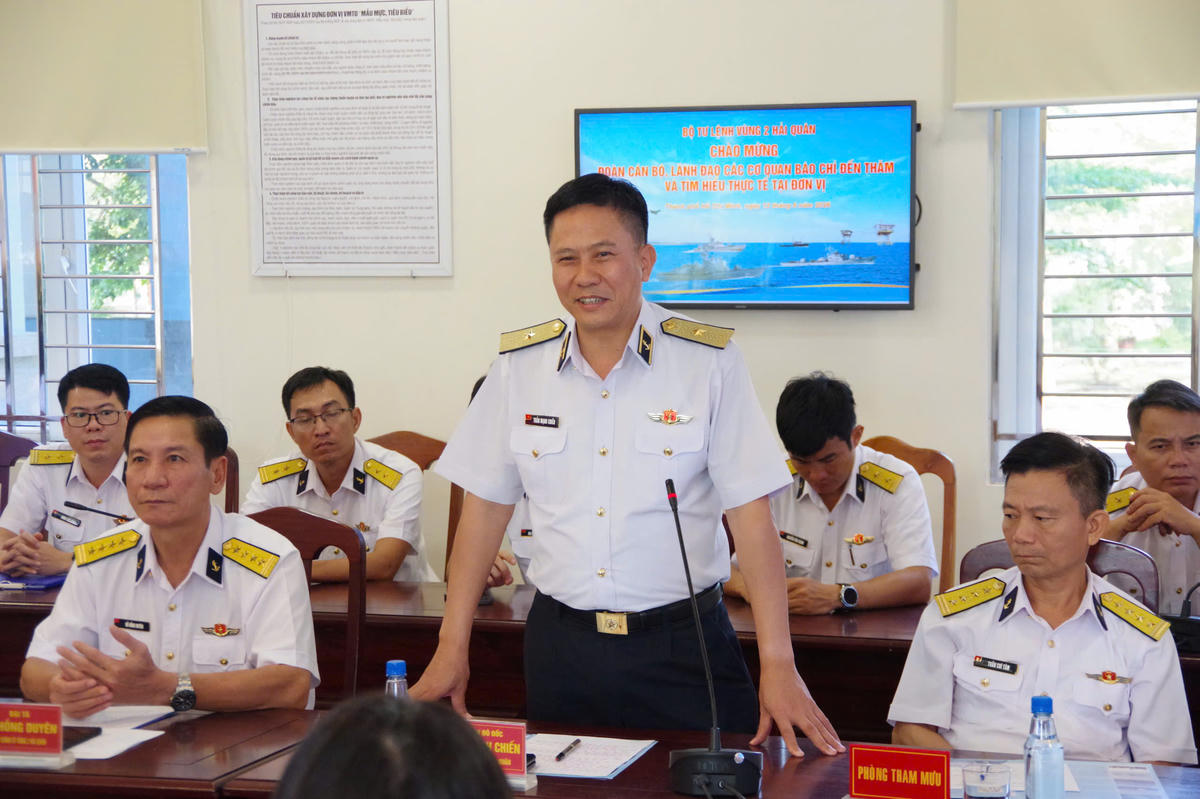 Những người lính giữ biển phía Nam: Điểm tựa nơi 'đầu sóng, ngọn gió'