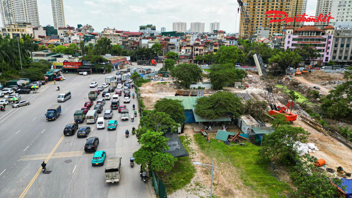 Công trường nút giao Phạm Tu - đường 70 tăng tốc thi công sau khi được bàn giao mặt bằng