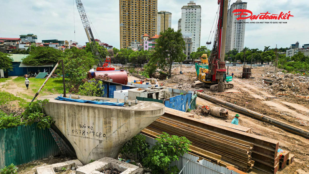 Công trường nút giao Phạm Tu - đường 70 tăng tốc thi công sau khi được bàn giao mặt bằng