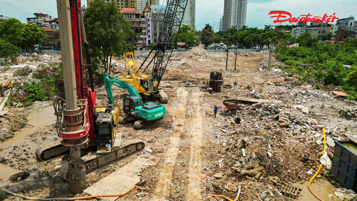 Công trường nút giao Phạm Tu - đường 70 tăng tốc thi công sau khi được bàn giao mặt bằng