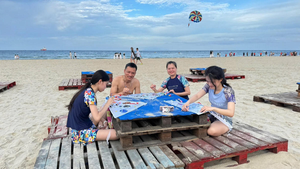 Âm vang cồng chiêng núi rừng giữa phố biển Đà Nẵng