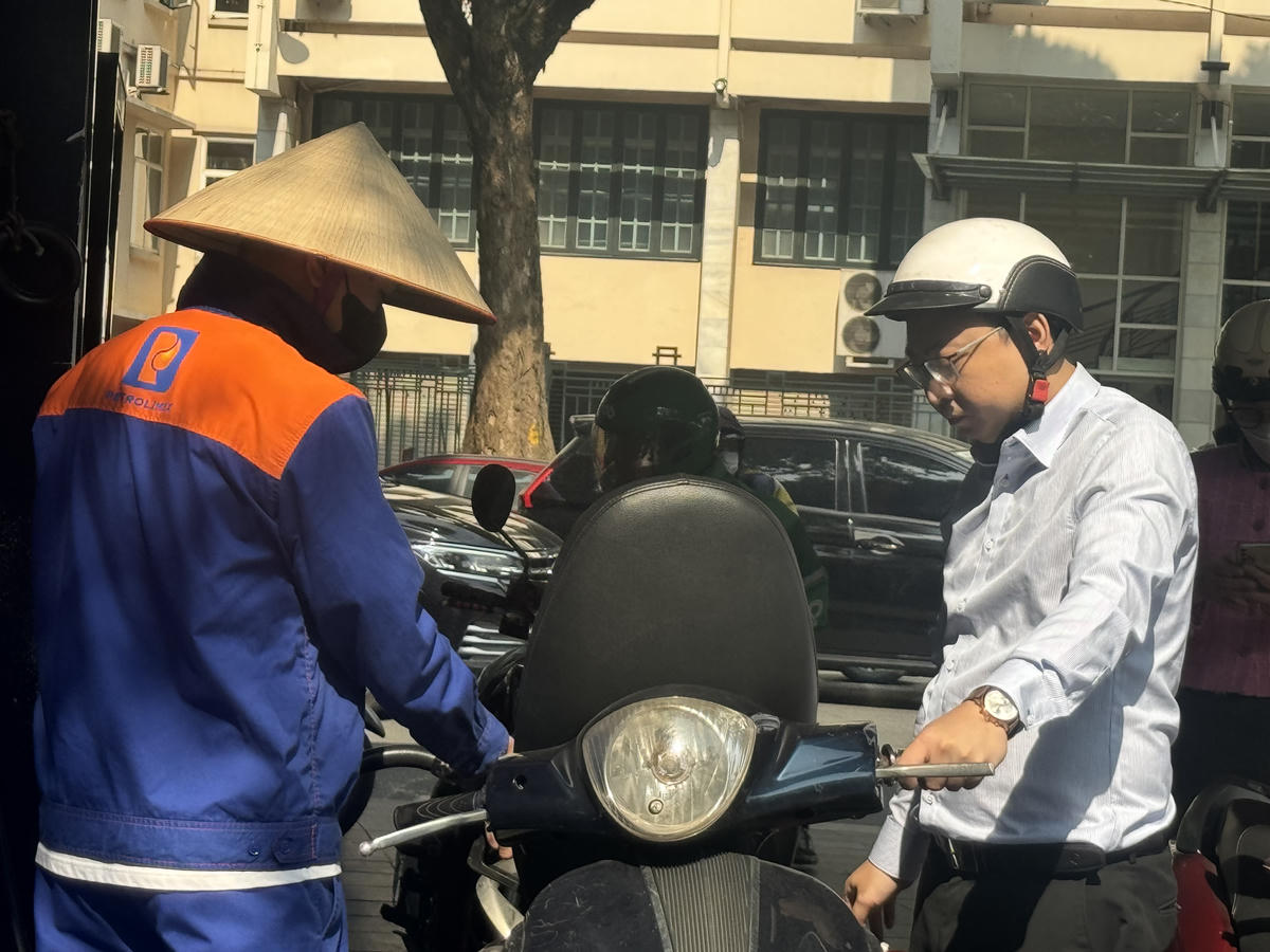 Chuyển đổi xăng khoáng sang xăng sinh học: Đa số phương tiện tương thích với xăng E5, E10