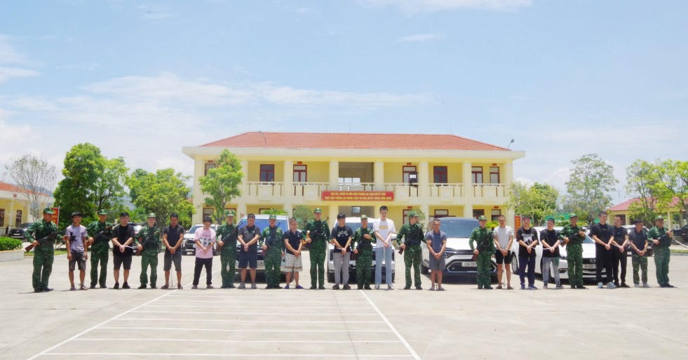 BĐBP tỉnh Quảng Ninh triệt phá đường dây tổ chức đưa người nước ngoài xuất cảnh trái phép. 