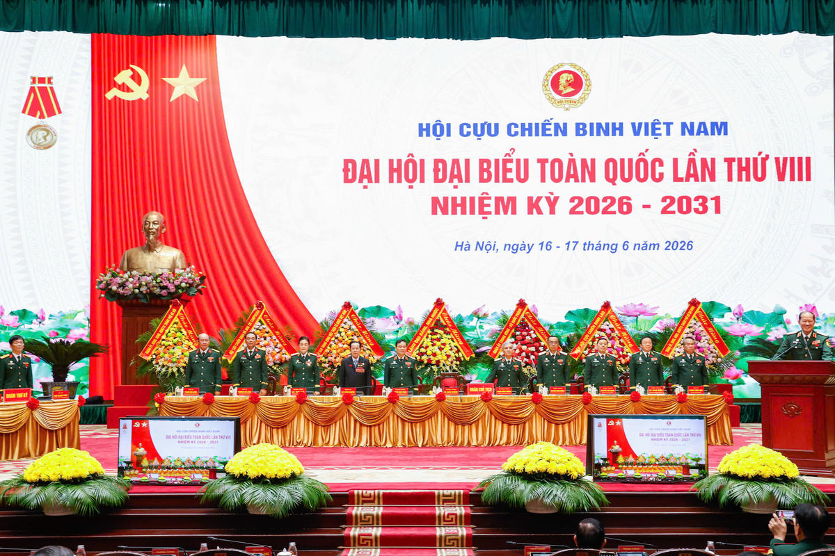 Đoàn Chủ tịch điều hành Đại hội. Ảnh: Quang Vinh.